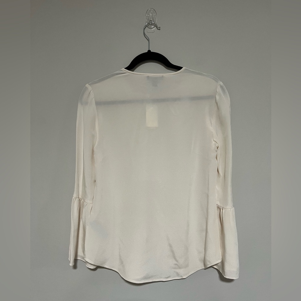 J. Crew Ivory Silk Long Bell Sleeve Top Size 0 Career Office Capsule - Picture 2 of 7